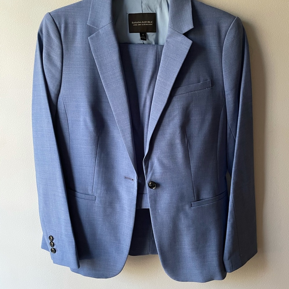 Banana republic suit